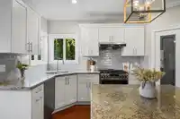 19375 73 AVENUE - thumbnail 10