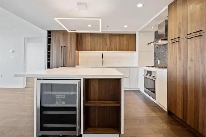 807 1526 FINLAY STREET - photo 4 of 21