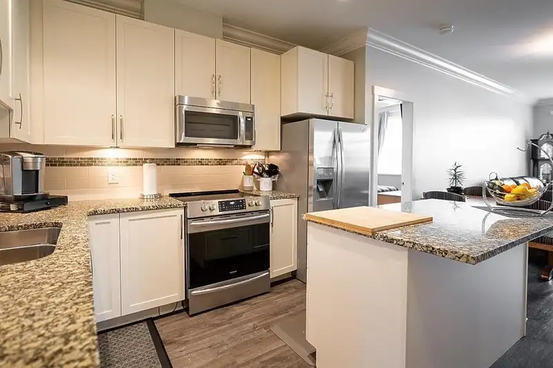116 20861 83 AVENUE - photo 4 of 26