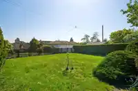 657 E KEITH ROAD - thumbnail 31