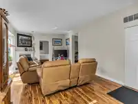 59 1400 164 STREET - thumbnail 12