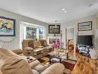 59 1400 164 STREET - thumbnail 13