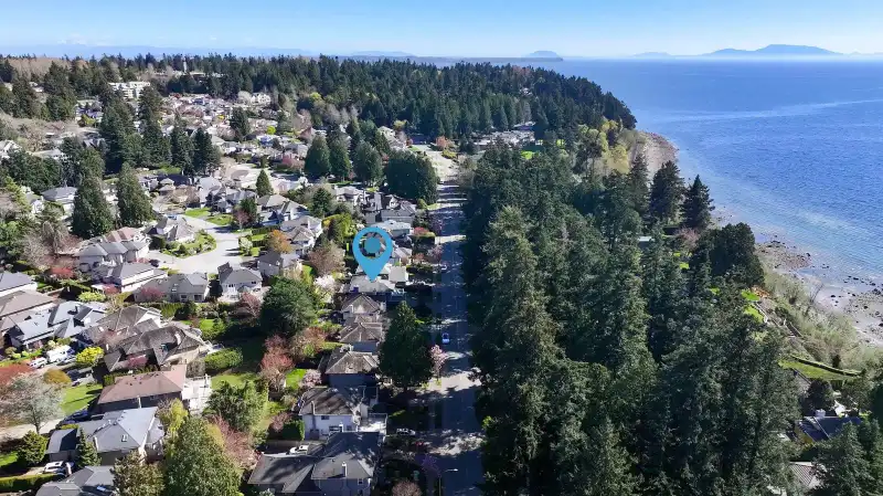 1834 OCEAN PARK ROAD - photo 1 of 25