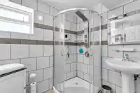 21018 48 AVENUE - thumbnail 22