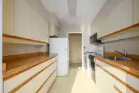 203 1730 DUCHESS AVENUE - thumbnail 14