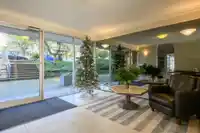 203 1730 DUCHESS AVENUE - thumbnail 20