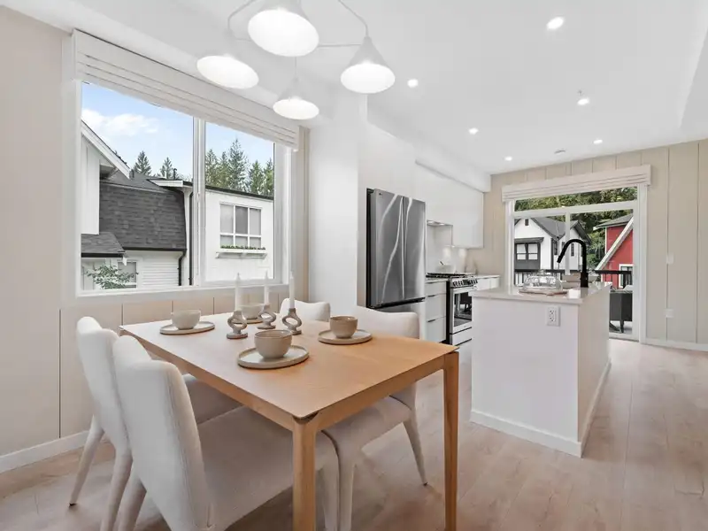 30 24951 112 AVENUE - photo 3 of 5