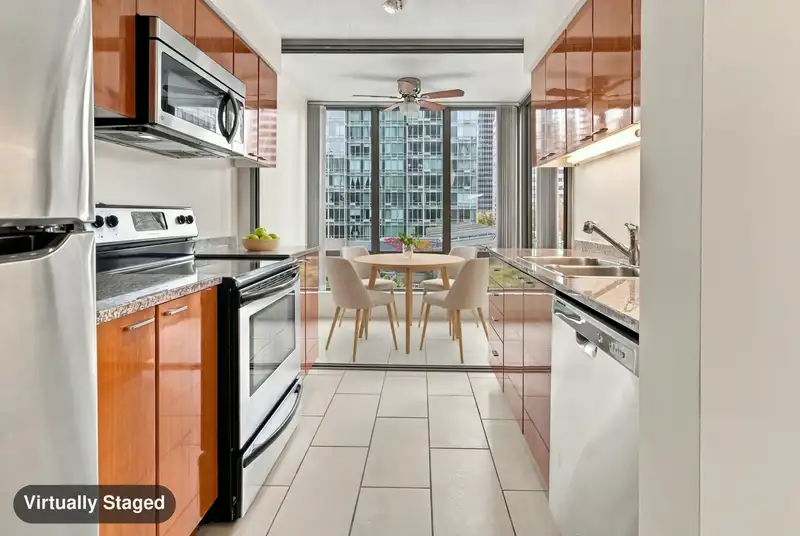 606 1288 W GEORGIA STREET - photo 3 of 40