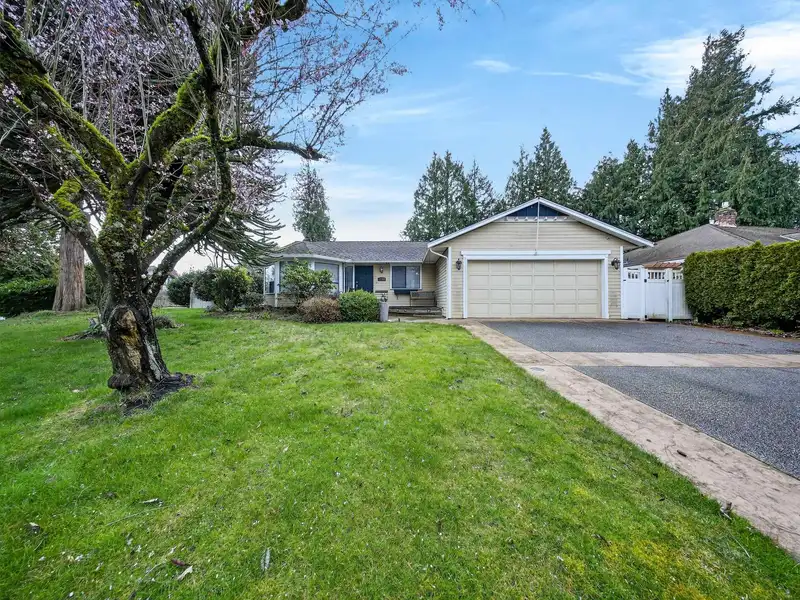 12988 18 AVENUE - photo 1 of 29