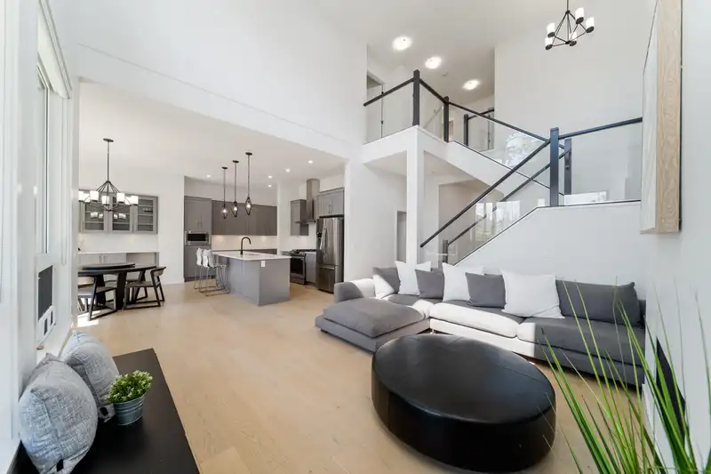 20530 77A AVENUE - photo 1 of 36