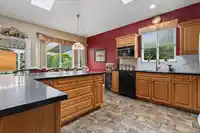 9023 207A STREET - thumbnail 4