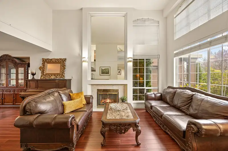 14969 24A AVENUE - photo 3 of 35