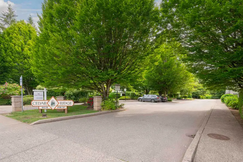 302 9018 208 STREET - photo 2 of 40