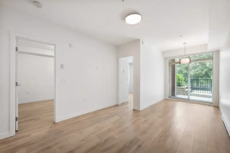111 5415 BRYDON CRESCENT - photo 4 of 40