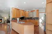 20560 46A AVENUE - thumbnail 8