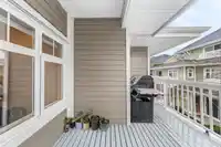 36 7388 MACPHERSON AVENUE - thumbnail 17