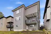 31705 UPLAND CRESCENT - thumbnail 35