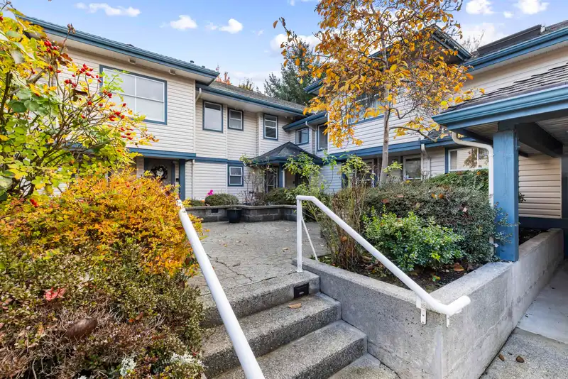 28 5666 208 STREET - photo 1 of 37