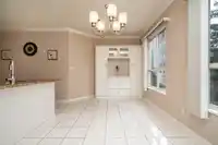 313 3098 GUILDFORD WAY - thumbnail 7
