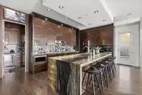 1265 QUEENS AVENUE - thumbnail 17
