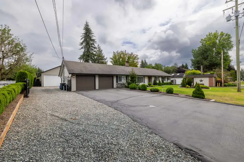 5778 245A STREET - photo 2 of 40