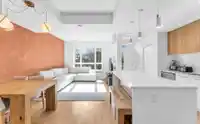 175 2035 GLENAIRE DRIVE - thumbnail 2