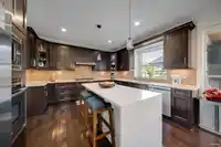 16147 27B AVENUE - thumbnail 8