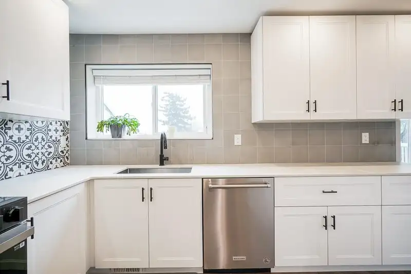 43 1355 CITADEL DRIVE - photo 2 of 36