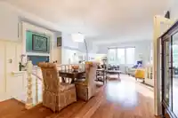114 W KINGS ROAD - thumbnail 18