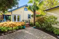 114 W KINGS ROAD - thumbnail 34