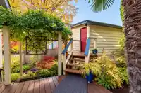 114 W KINGS ROAD - thumbnail 35