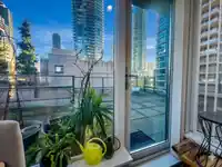 TH2 2077 ROSSER AVENUE - thumbnail 8