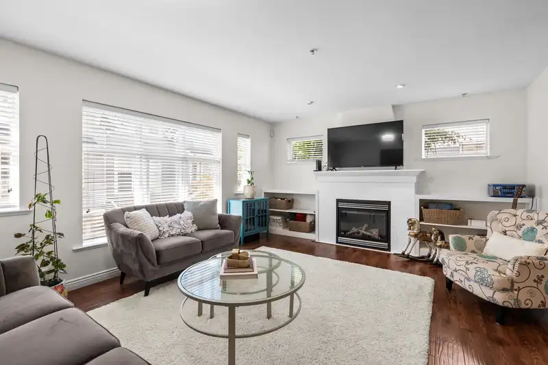 19 6415 197 STREET - photo 2 of 40
