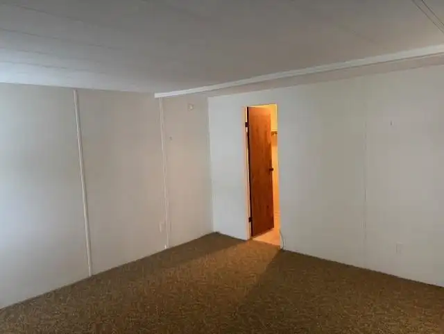 11 13507 81 AVENUE - photo 3 of 13