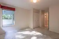 16 2988 HORN STREET - thumbnail 19