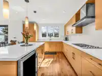 132 W 22ND AVENUE - thumbnail 10