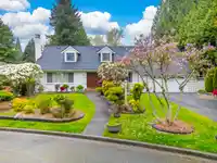 3 SENNOK CRESCENT - thumbnail 1