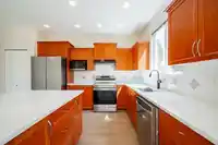 20182 70 AVENUE - thumbnail 11