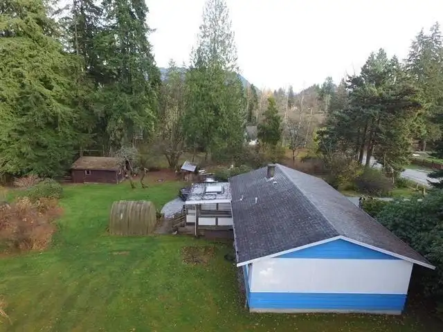 33875 RICHARDS AVENUE - photo 4 of 14