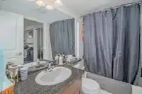 115 5650 201A STREET - thumbnail 13