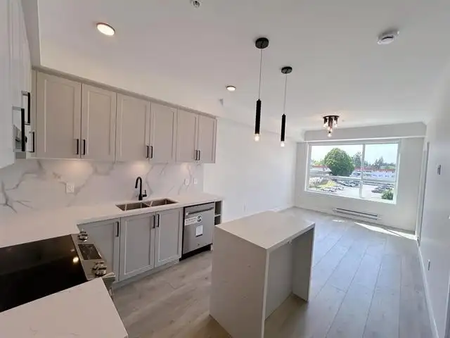 322 12109 223 STREET - photo 2 of 14