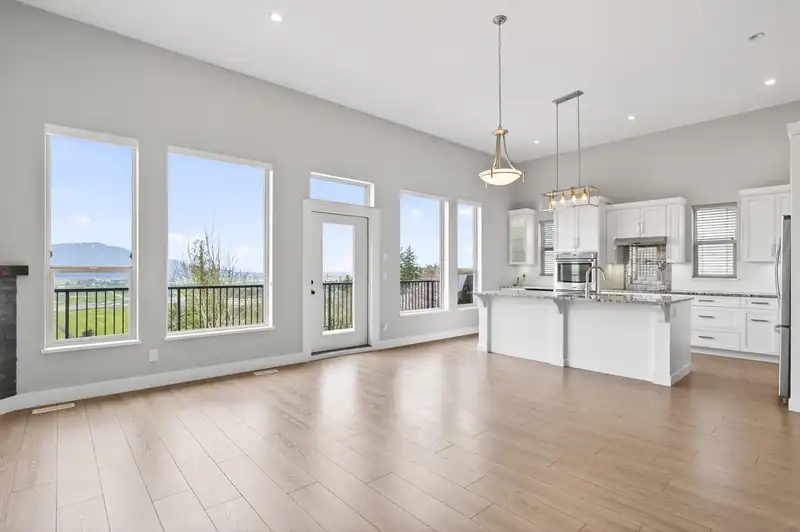 36390 EPWORTH COURT - photo 3 of 40