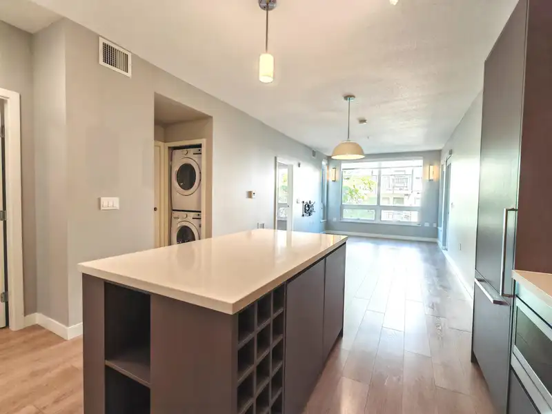 305 9388 ODLIN ROAD - photo 4 of 19