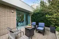 TH4 1889 ROSSER AVENUE - thumbnail 21