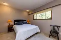 350 E WINDSOR ROAD - thumbnail 20