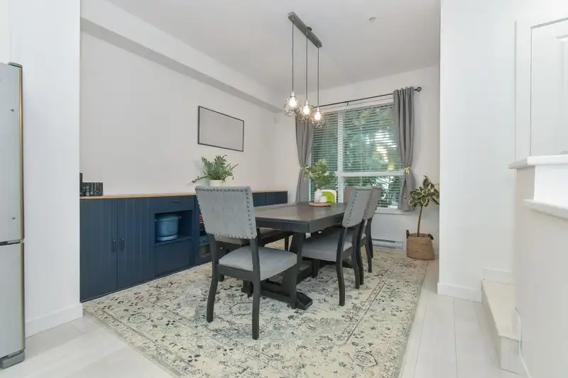 34 20857 77A AVENUE - photo 4 of 26
