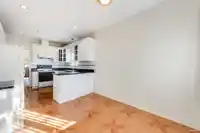 3056 ADANAC STREET - thumbnail 21