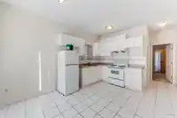 3056 ADANAC STREET - thumbnail 27