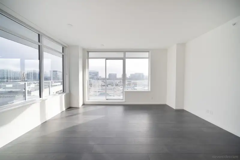 705 6200 MINORU BOULEVARD - photo 2 of 39