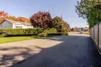 26575 30A AVENUE - thumbnail 4